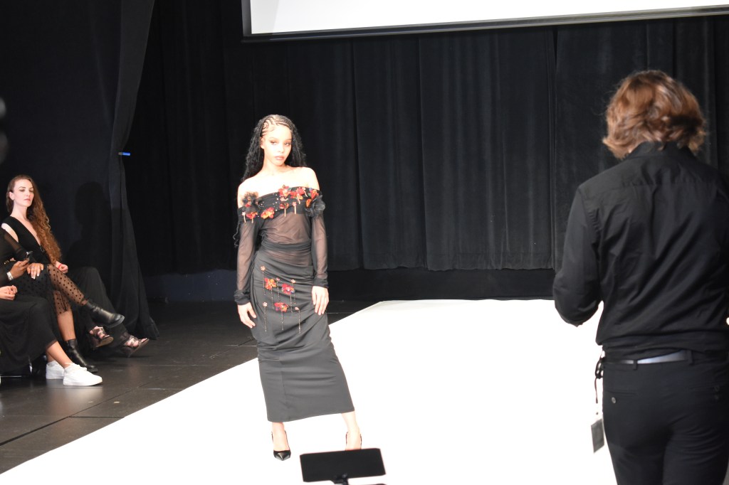 Aya Roots by Linda Sey