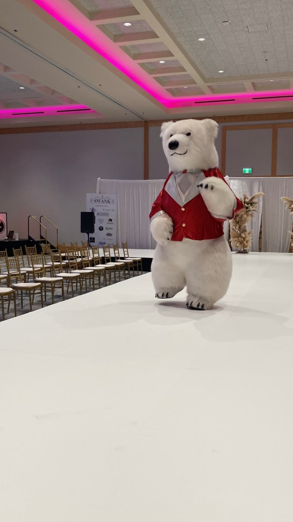 Dancing Bear by The Phonix Band